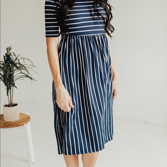 Striped Midi Dress with Pockets - Navy/Ivory - Picture 7 of 7