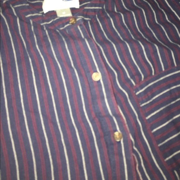 Beachy Button Up - Picture 2 of 5