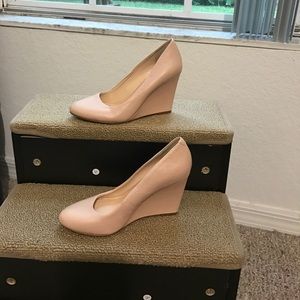 Banana republic nude wedges