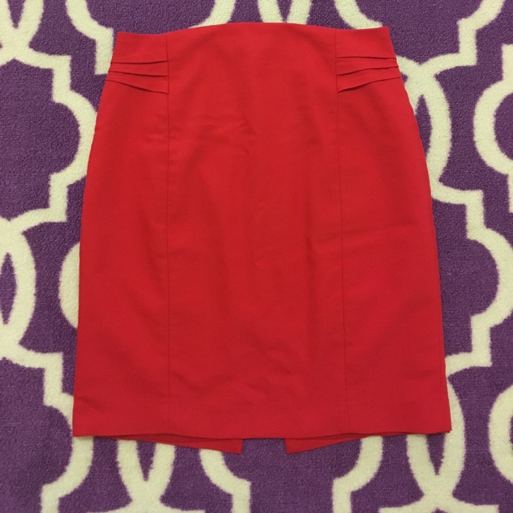  Express red pintucked Pencil Skirt