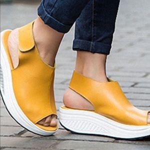 Brand new wedge sandals size 7-7.5