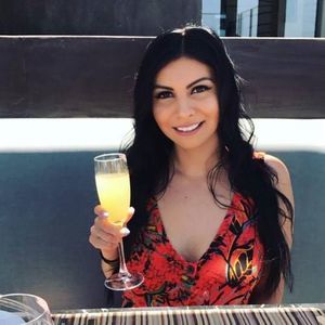 Meet your Posher, Areli