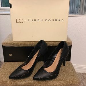 LC Lauren Conrad Black Heels