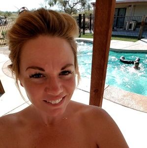 Meet your Posher, Leanne