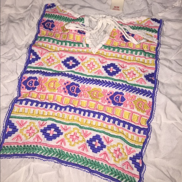 Aztec Style Blouse - Picture 2 of 4
