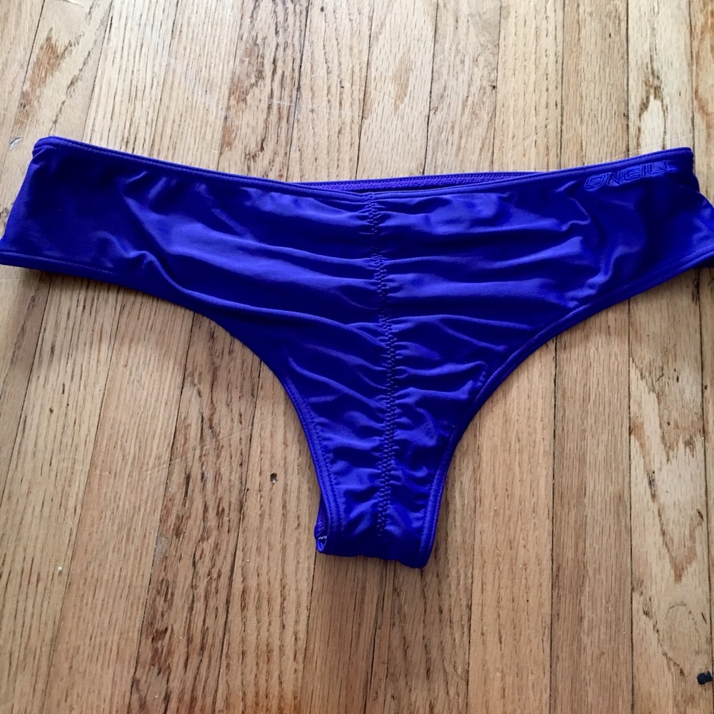 Cheeky bikini bottoms