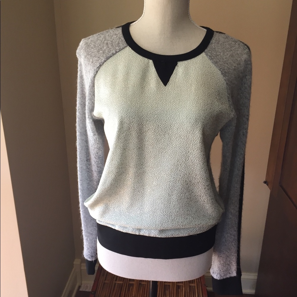 Collective Concepts Detailed Cozy Sweater