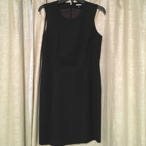 Sleeveless dress with matching overcoat, size 6 - Picture 5 of 5