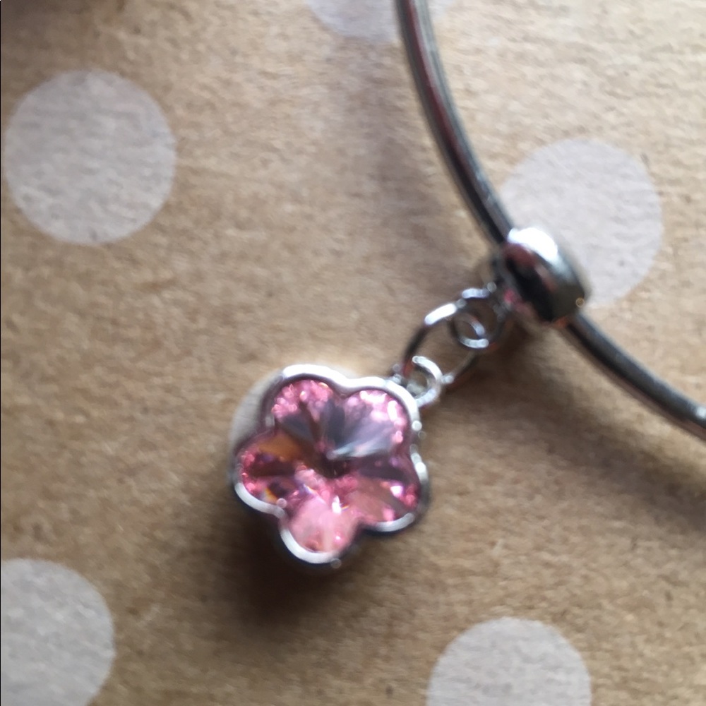 Swarovski Crystal Flower Charm Bracelet 🌸