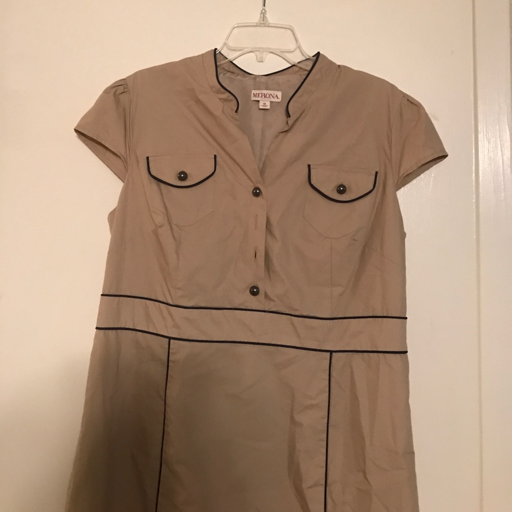 Dress - Picture 2 of 3