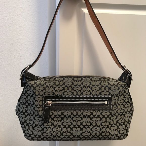 Coach Classic Signature Baguette Bag - Picture 1 of 1