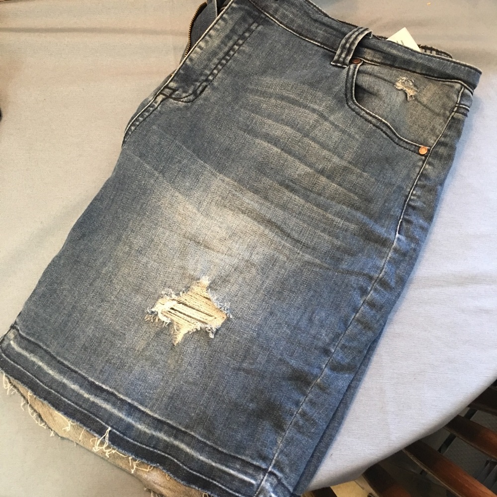 Real Denim Walking Short