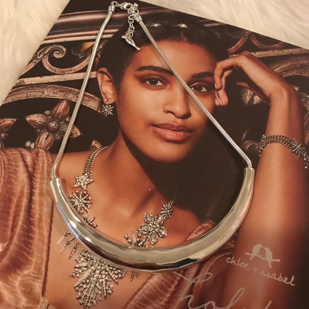 La Lune Sculpted Collar Necklace