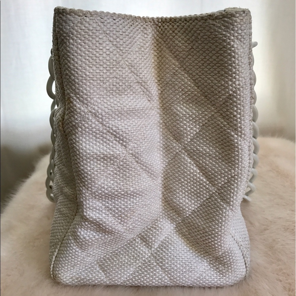 Cream Chanel Handbag - Picture 3 of 8