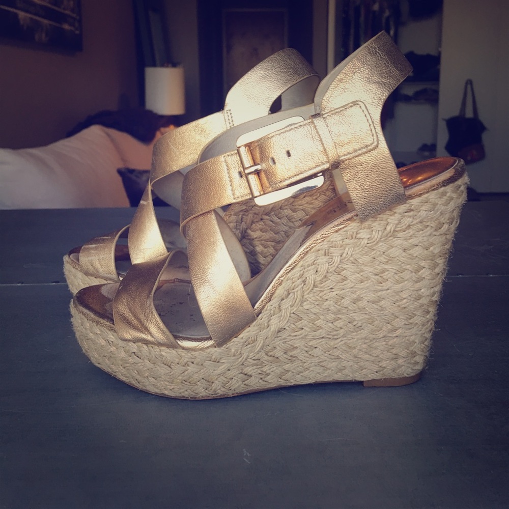 Michael Kors gold espadrille wedges!
