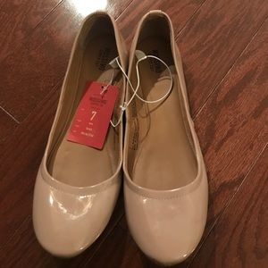 Mossimo Nude Patent Leather Scrunch Flats