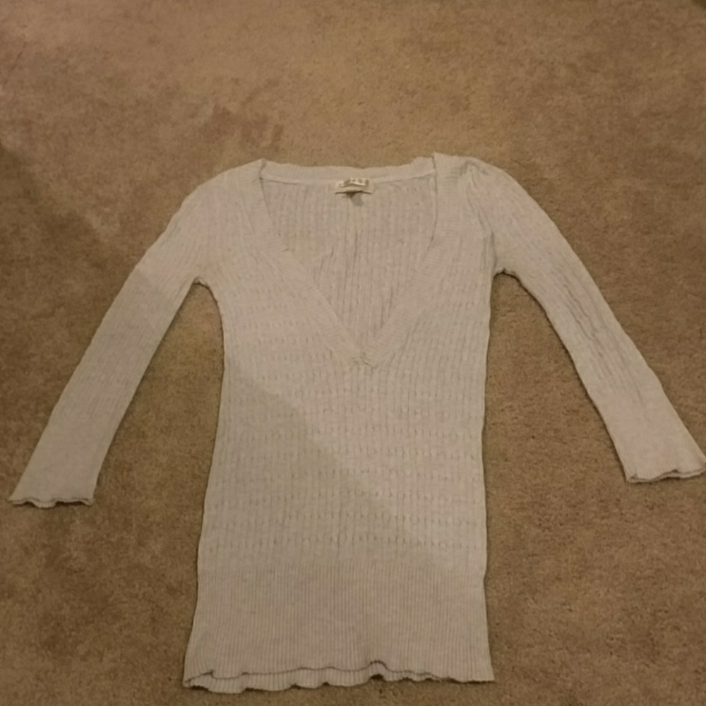 Aeropostale cream sweater