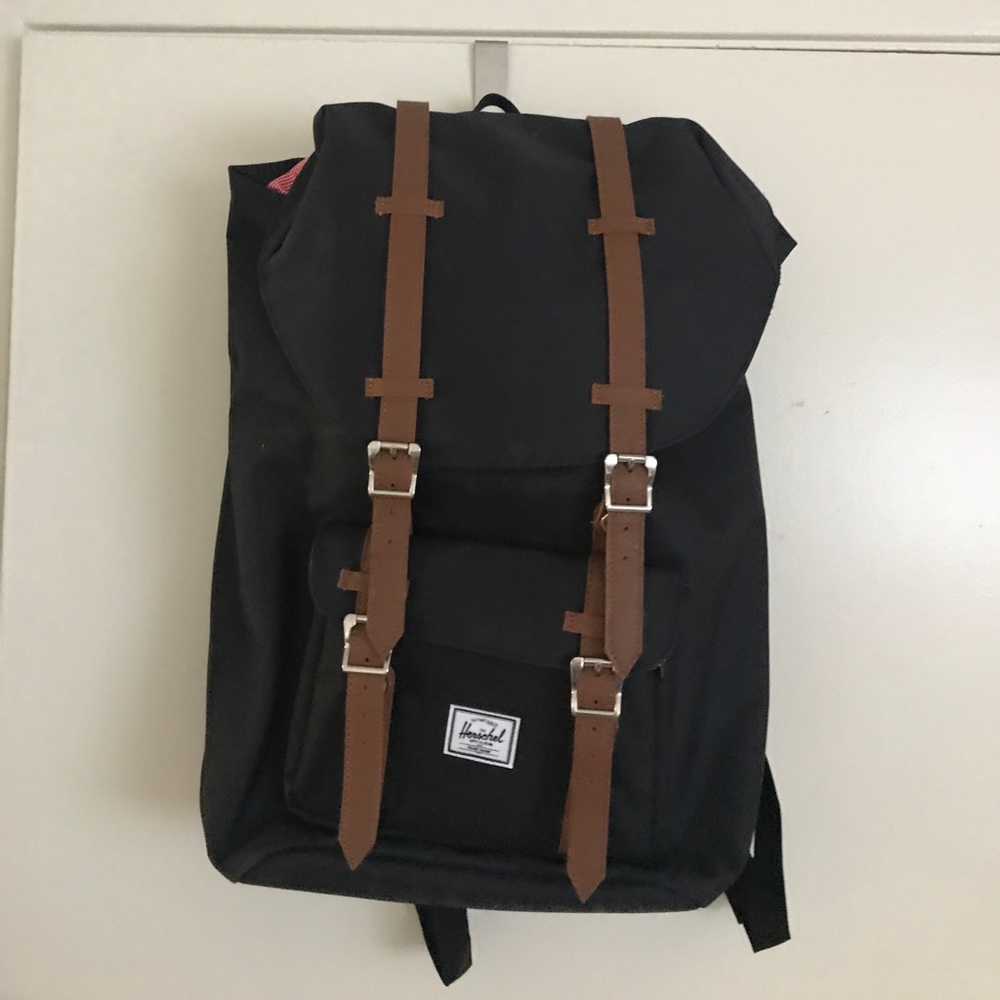 Herschel Little America