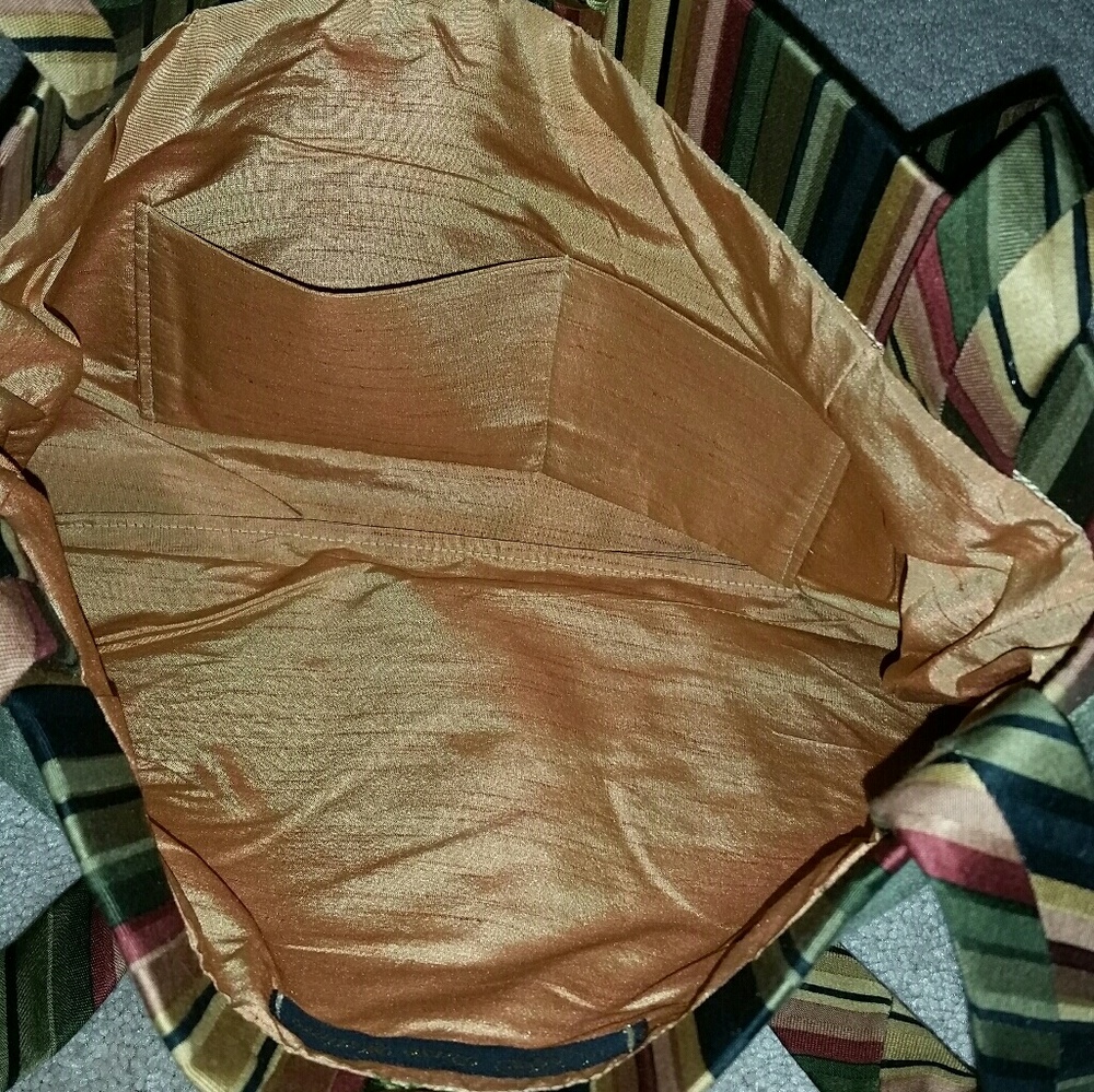 Handmade Green large purse - Picture 3 of 3