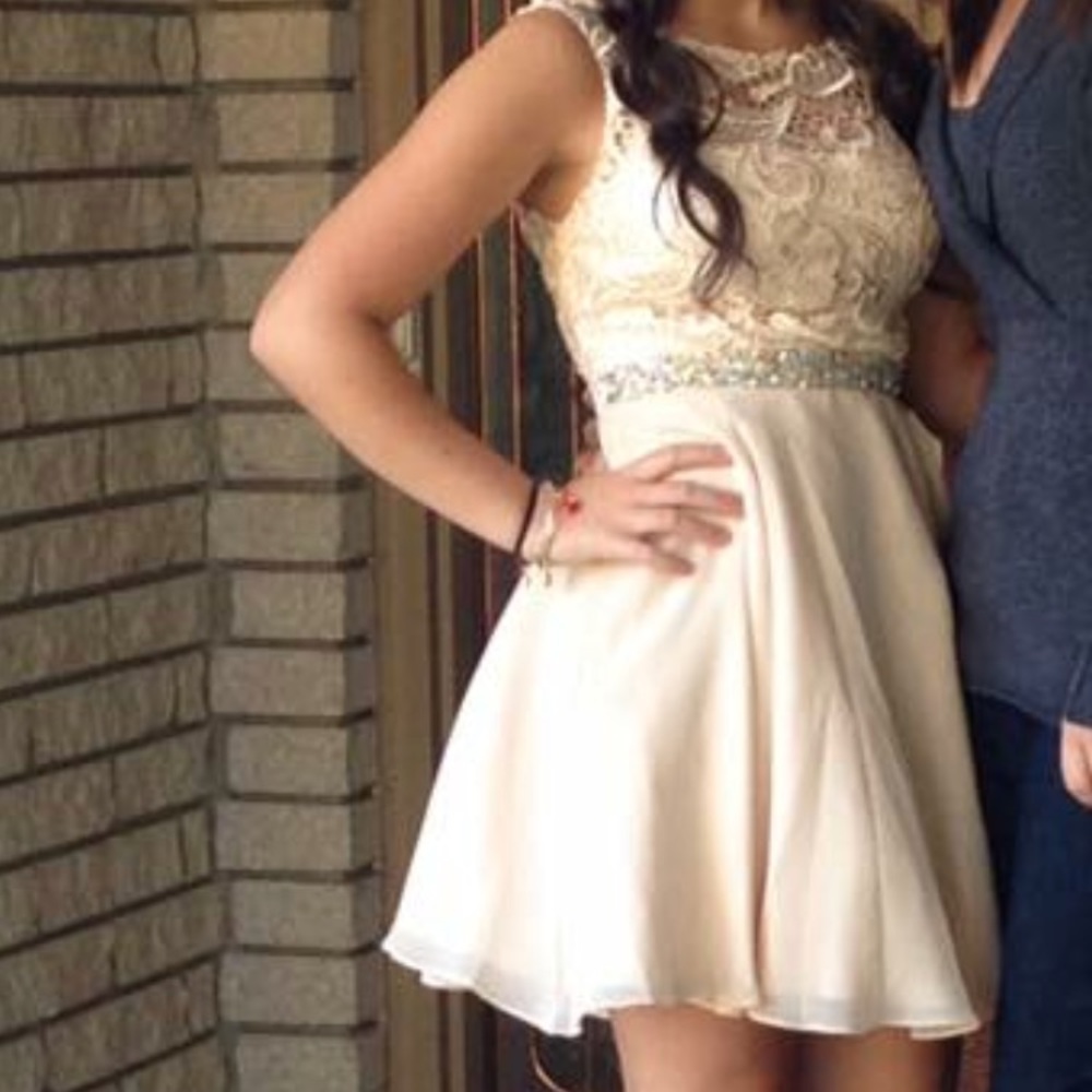 champagne homecoming dress