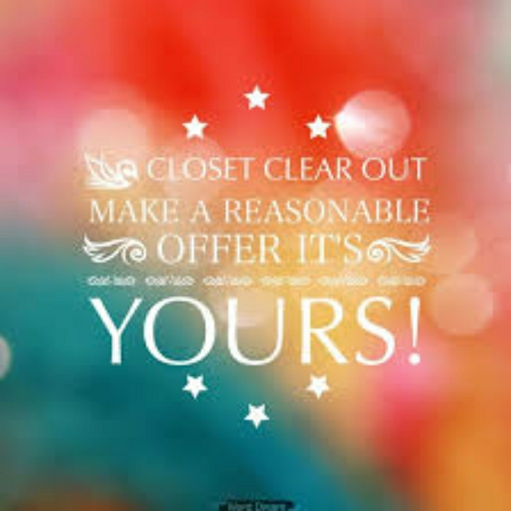 Closet clear out sale!!! Make me an offer!!!