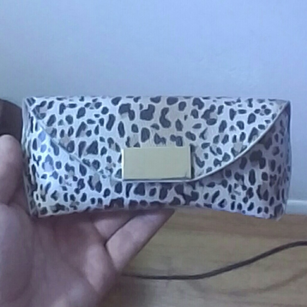 Glasses case