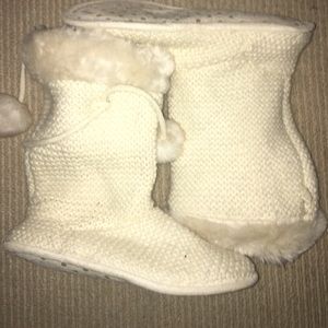 Cozy Gap Slippers