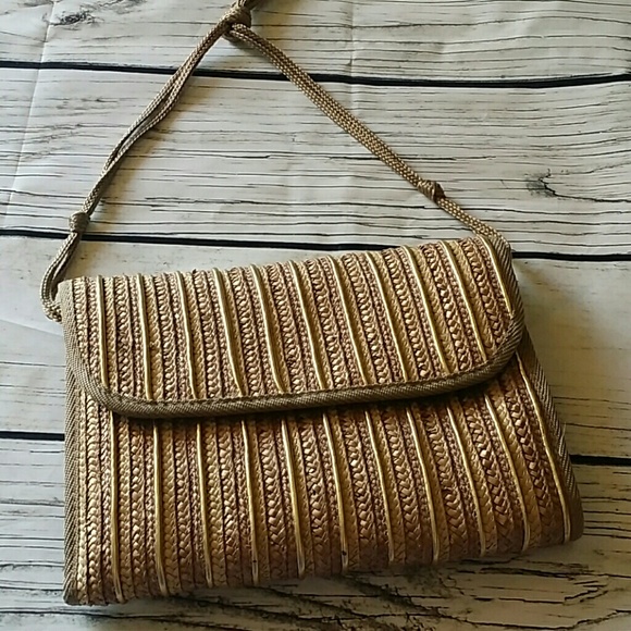 Straw Shoulder Bag - Picture 2 of 6
