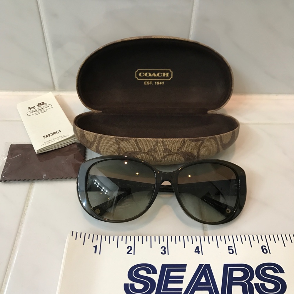 New Coach sunglasses - Picture 2 of 6