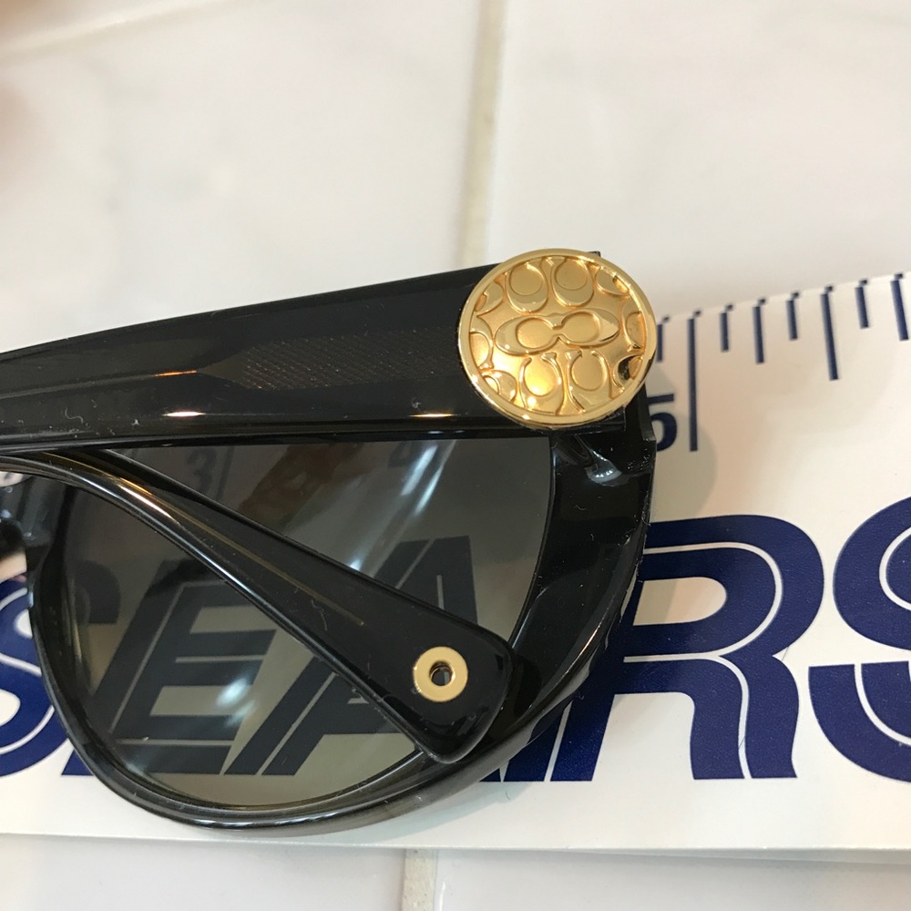 New Coach sunglasses - Picture 3 of 6