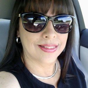 Meet your Posher, Cynthia