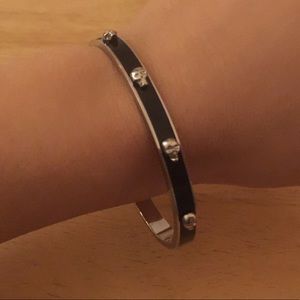 Skull bracelet / bangle