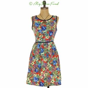 NWOT Soprano Nordstrom Juniors Piped Floral Dress