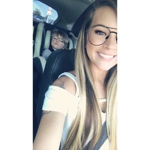 Meet your Posher, Amber