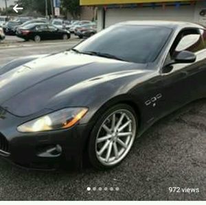 Meet your Posher, Corey