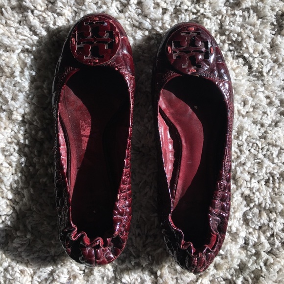Tory Burch- burgundy flats - Picture 1 of 4
