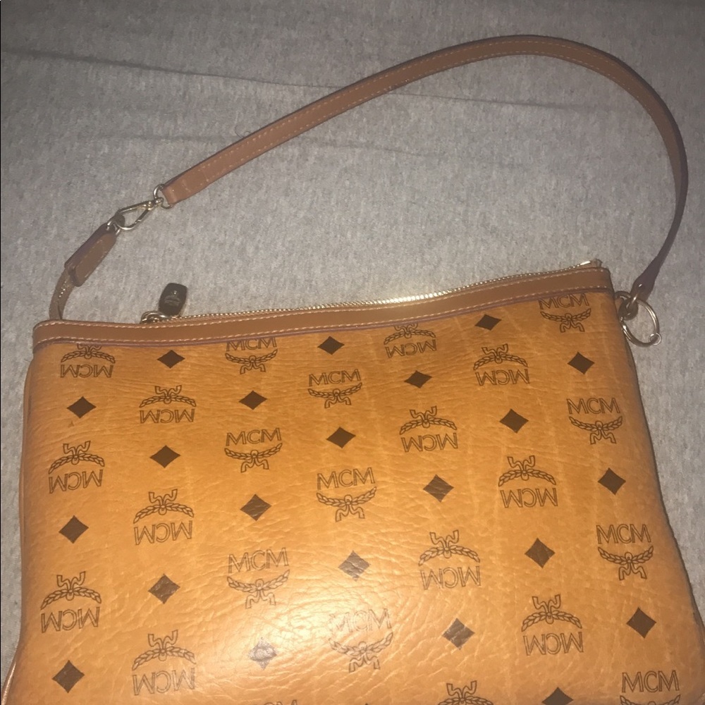 Mcm
