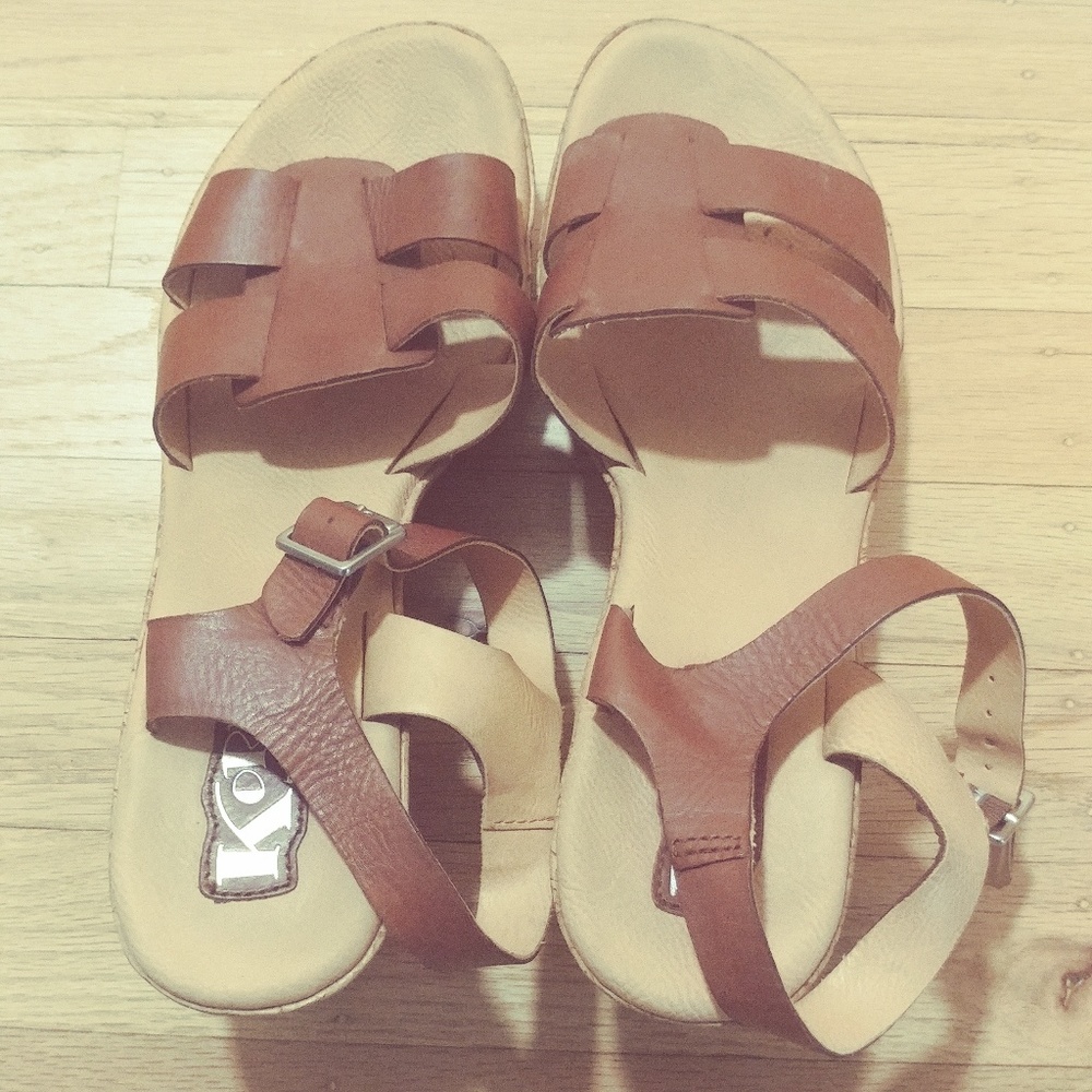 Brown Korks Wedges size 8