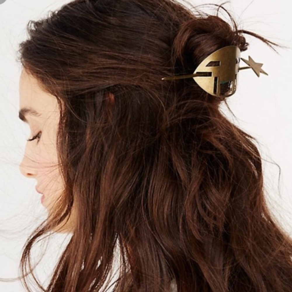 SOLD Free People Bun holder accessory hair stick