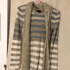 Sweater dress with scarf