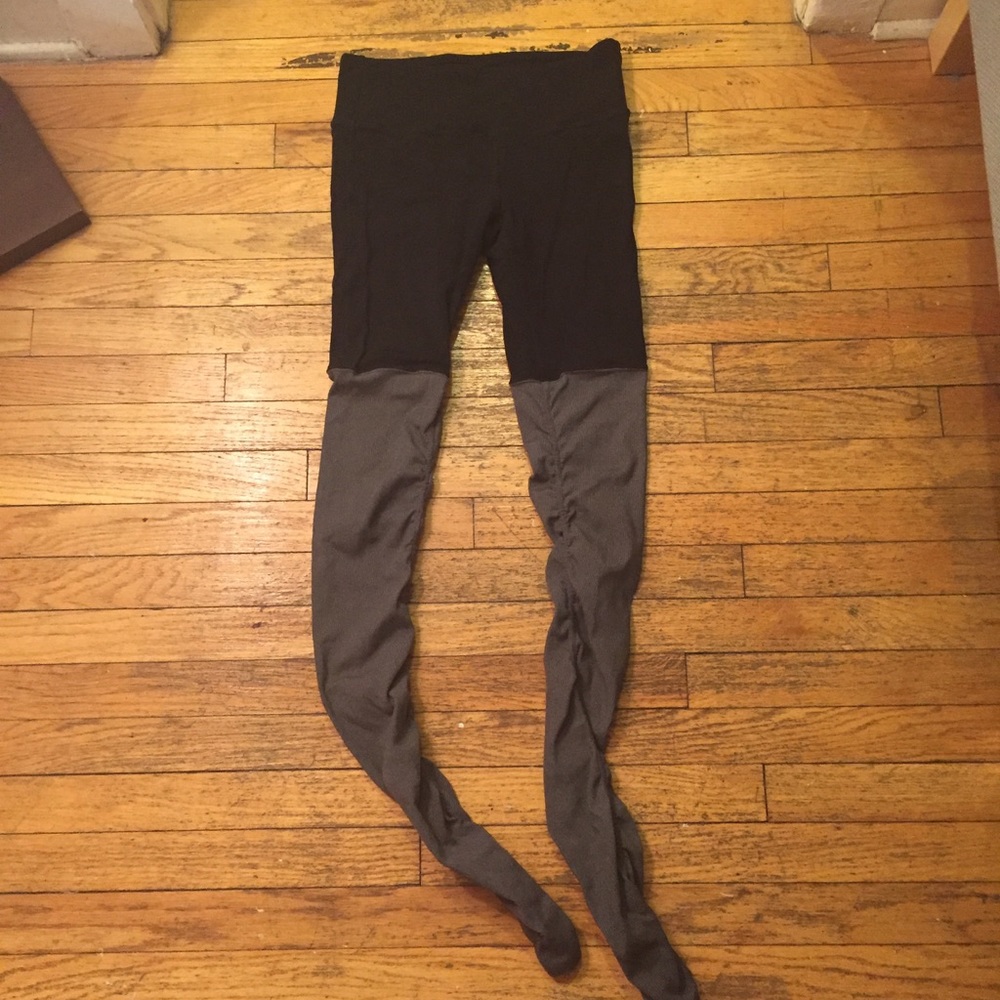 Alo Yoga Goddess Leggings