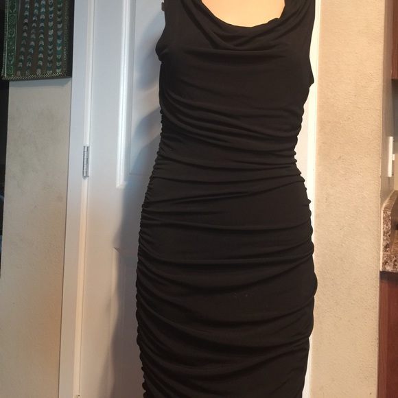 Valerie Bertinelli Dresses & Skirts - Extra 30% off Valerie Bertinelli dress