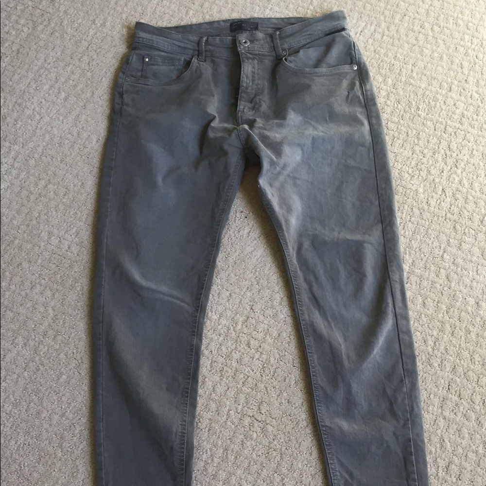 Zara men's olive skinny jeans