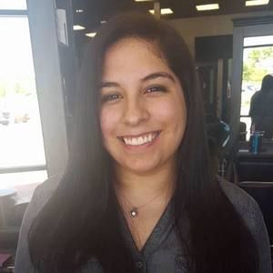 Meet your Posher, Olivia