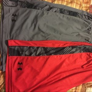 Lot of under armour shorts