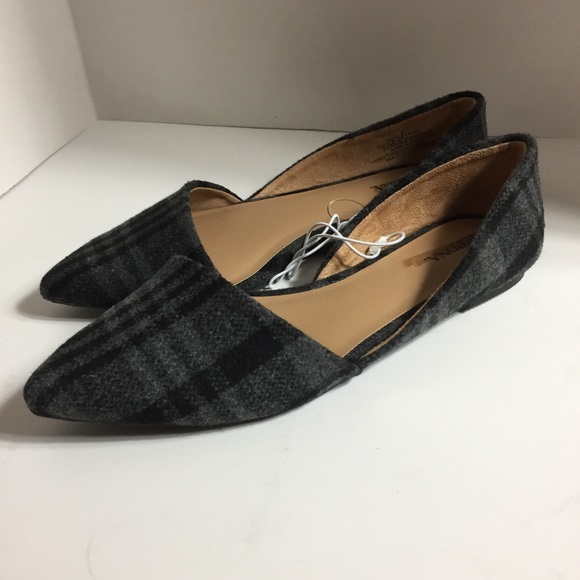 🌚Merona Pointy Toe Flannel Flats🌚 - Picture 3 of 8