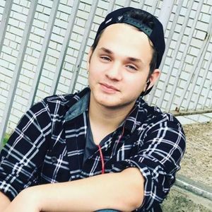 Meet your Posher, Brandon