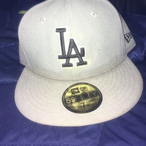 LA hat
