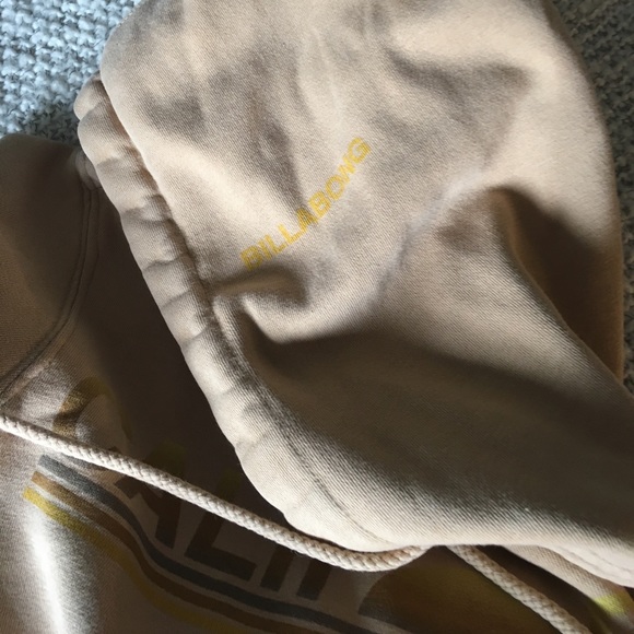 Billabong Sweatshirt - Picture 3 of 5