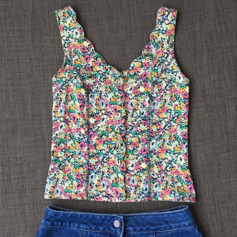 Kimchi Blue floral tank